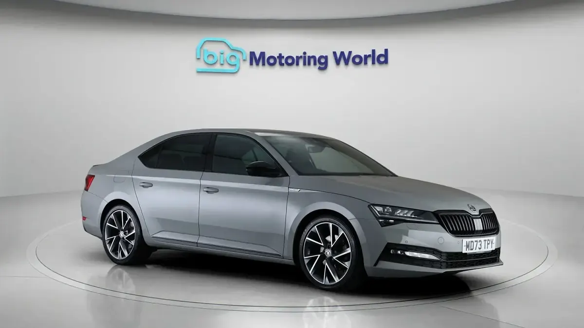 Used Skoda Superb SportlinePlus 190 HP (139 kW) 2023 Hatchback