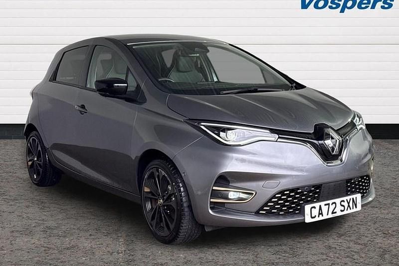 Used Renault Zoe Iconic 100 kW (136 HP) 2022 Hatchback