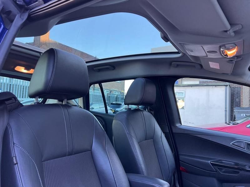 Used Ford B-MAX Titanium X 2014 Blue MPV