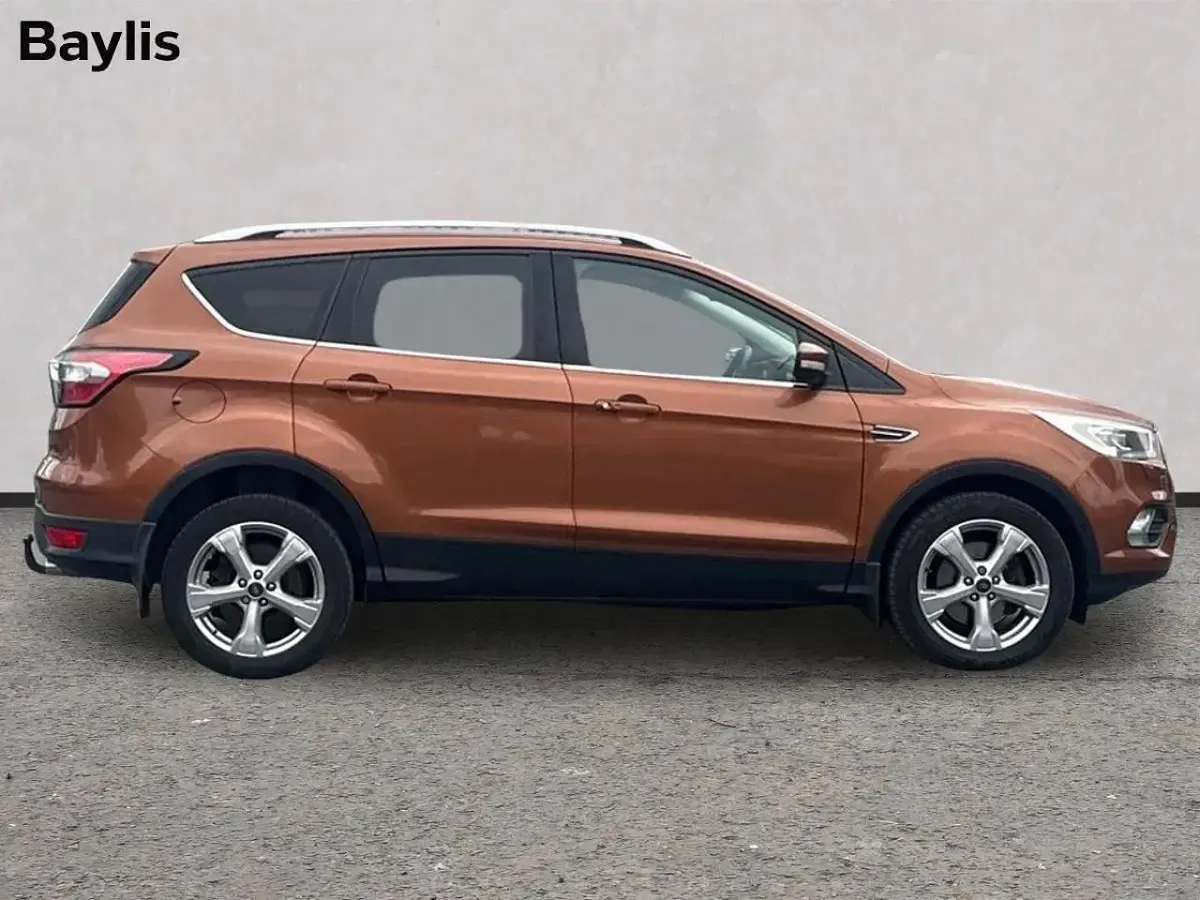 Used Ford Kuga Titanium X 148 HP (108 kW) 2017 Brown SUV
