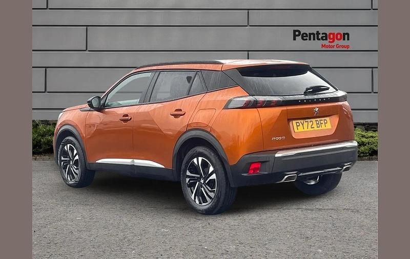 Used Peugeot 2008 Allure+ 128 HP (94 kW) 2022 Orange SUV