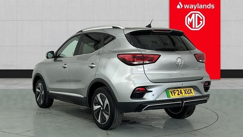 Used MG ZS Trophy Connect 114 kW (156 HP) 2024 Silver SUV