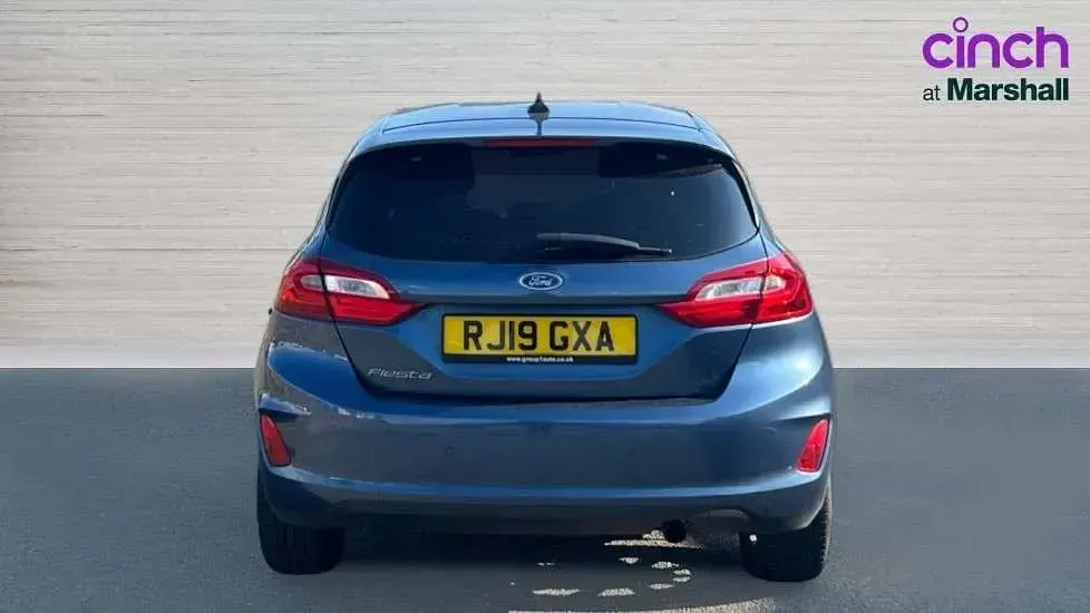 Used Ford Fiesta Titanium 100 HP (73 kW) 2019 Blue Hatchback