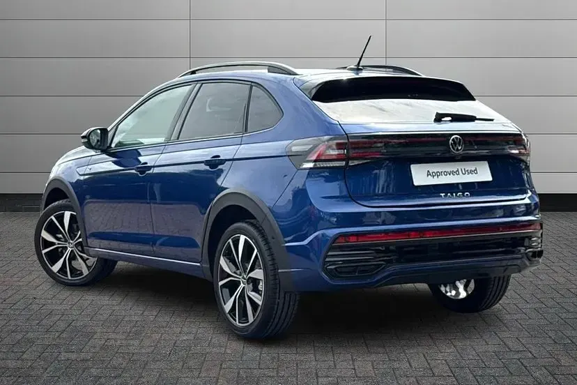 New VW Taigo Black Edition 113 HP (83 kW) 2026 Reef blue with black roof SUV