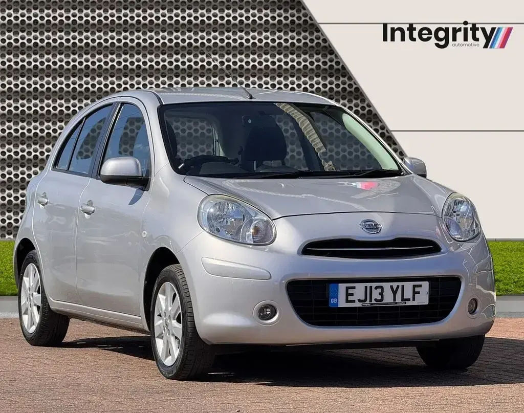 Used Nissan Micra Acenta 80 HP (58 kW) 2013 Silver Hatchback