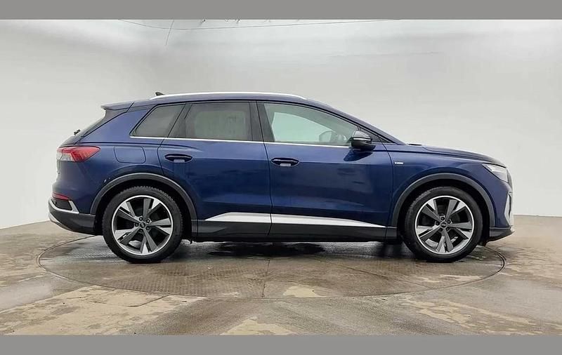 Used Audi Q4 e-tron S-Line 150 kW (204 HP) 2022 Blue SUV