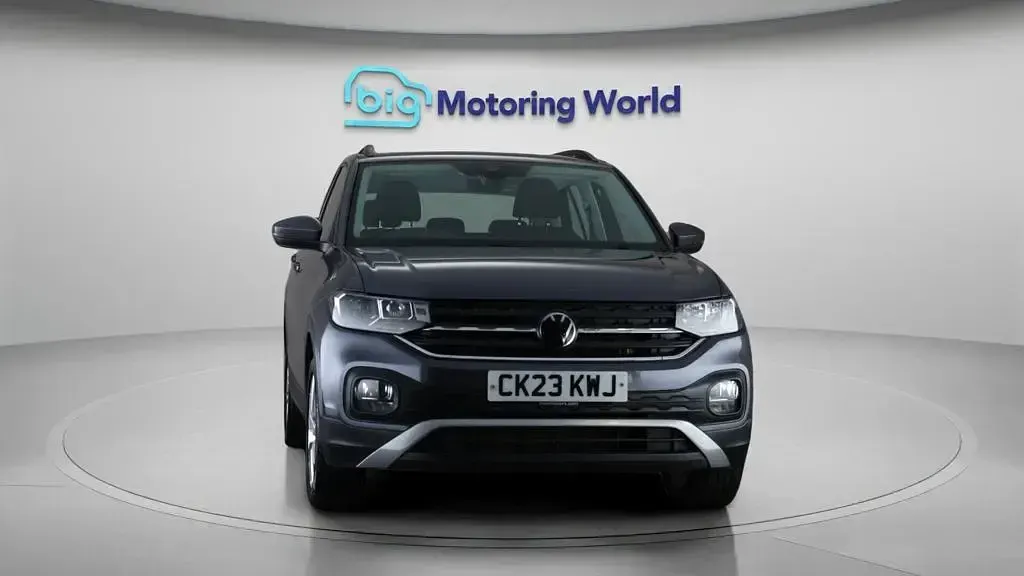 Used VW T-Cross SE 110 HP (80 kW) 2023 Grey SUV