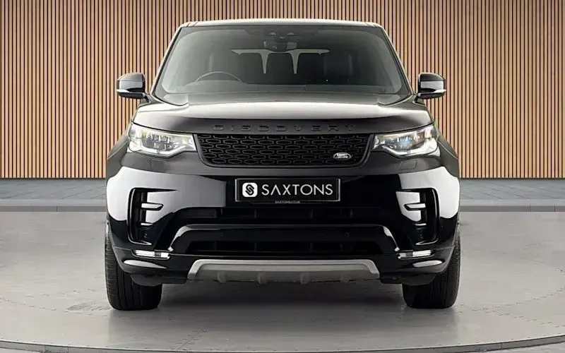 Used Land Rover Discovery 5 Landmark 306 HP (225 kW) 2020 SUV
