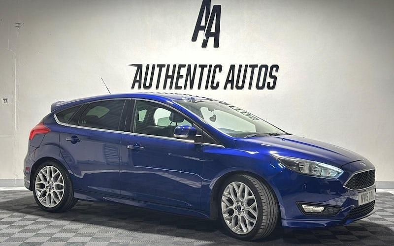 Used 2016 Ford Focus Zetec Hatchback | £3,999 (Fair price) - Image 1/4
