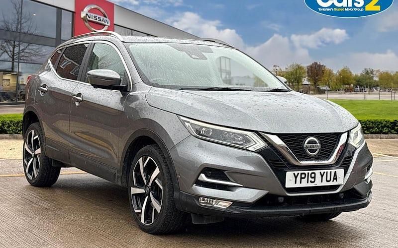 Used Nissan Qashqai Tekna 150 HP (110 kW) 2019 Grey SUV