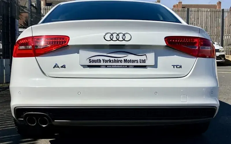 Used Audi A4 Black Edition 150 HP (110 kW) 2013 White Sedan