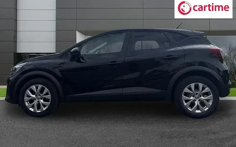 Used Renault Captur Iconic 91 HP (66 kW) 2022 Black SUV