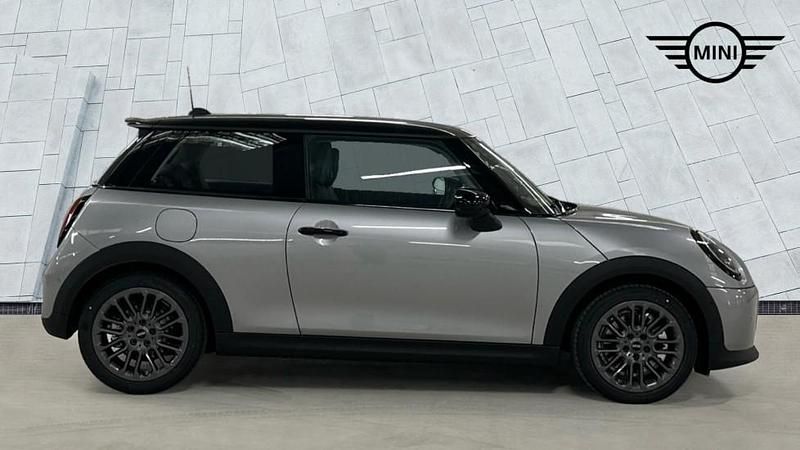 Used Mini Cooper S Hatch 201 HP (147 kW) 2024 Silver Hatchback