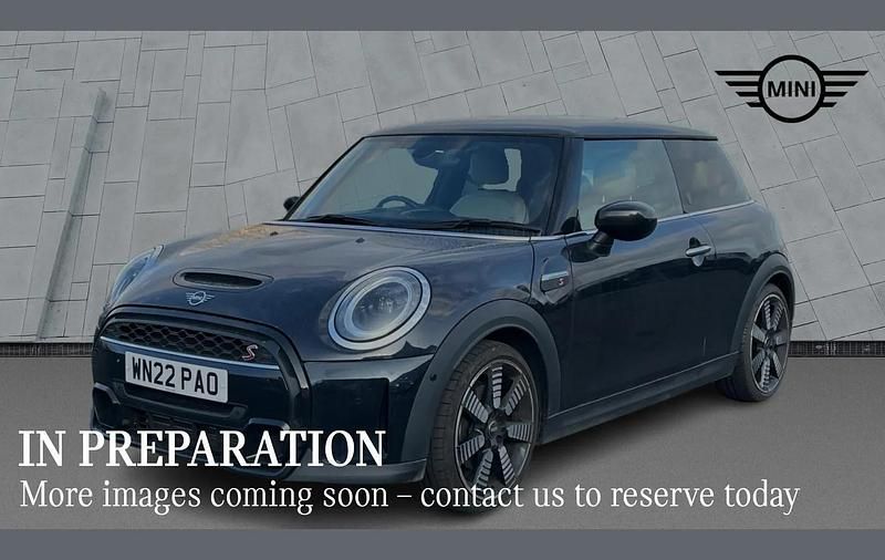 Used Mini Cooper S Exclusive 176 HP (129 kW) 2022 Black Hatchback