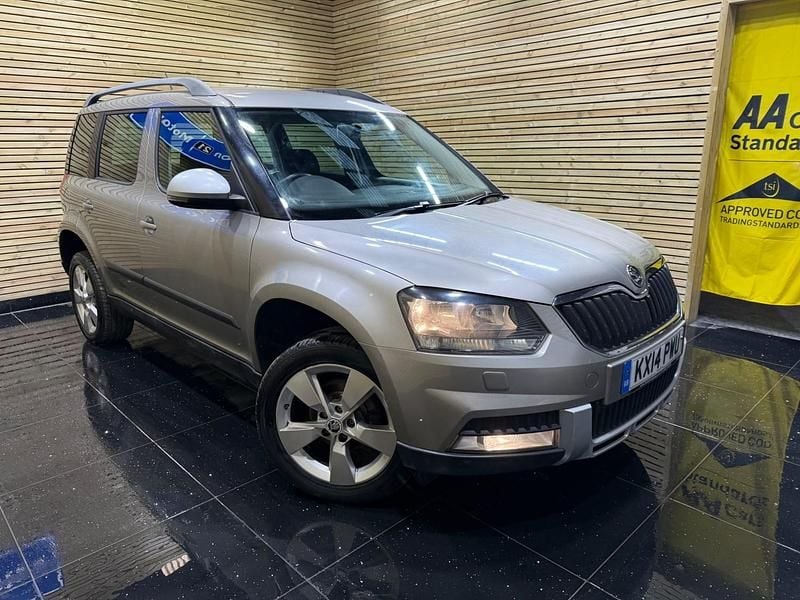 Used Skoda Yeti SE 110 HP (80 kW) 2014 Beige SUV
