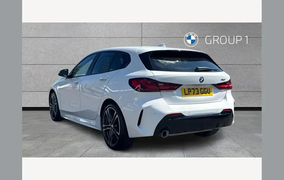 Used BMW 118 M Sport 134 HP (98 kW) 2023 White Hatchback
