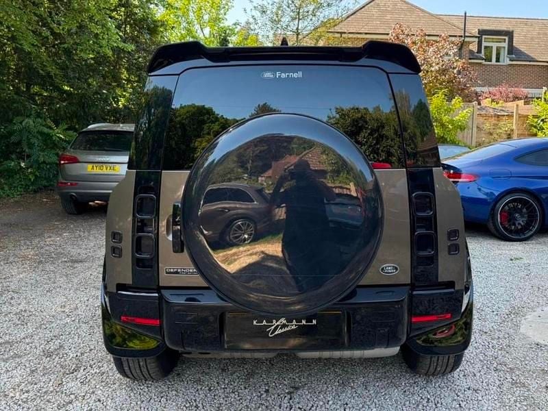 Used Land Rover Defender First Edition 237 HP (174 kW) 2020 Brown SUV