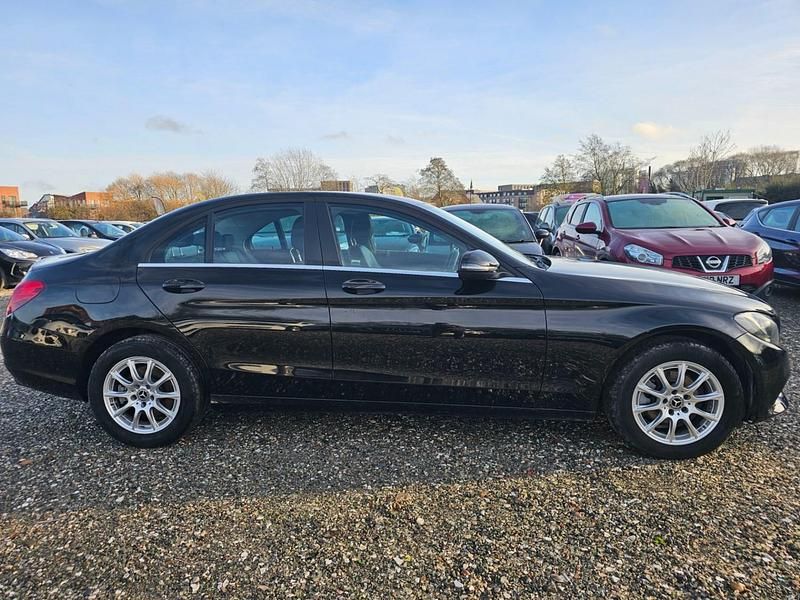 Used Mercedes C200 SE 2018 Black Sedan