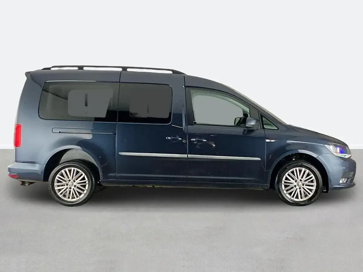 Used VW Caddy Life 2019 Blue MPV