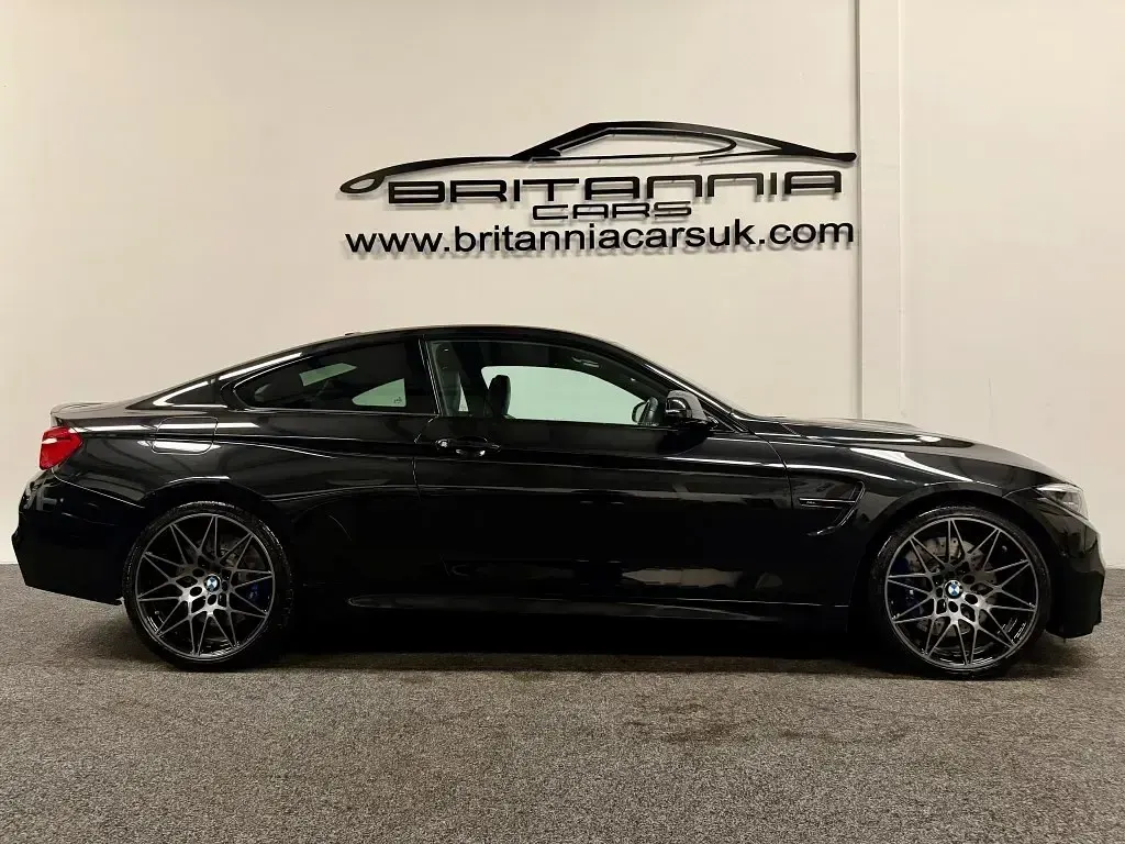 Begagnad BMW M4 Competition Edition 2018 Svart Sportkupé