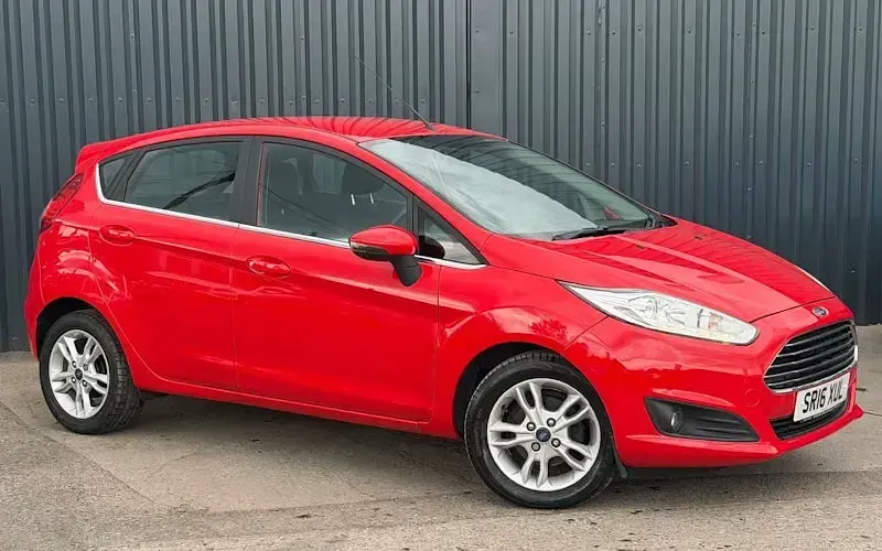 Usado Ford Fiesta Zetec 75 HP (55 kW) 2017 Citadino