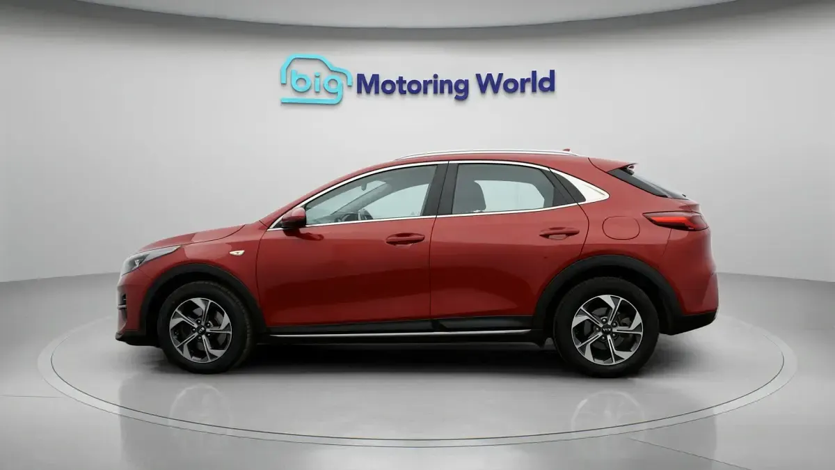 Used Kia XCeed 120 HP (88 kW) 2021 Red SUV