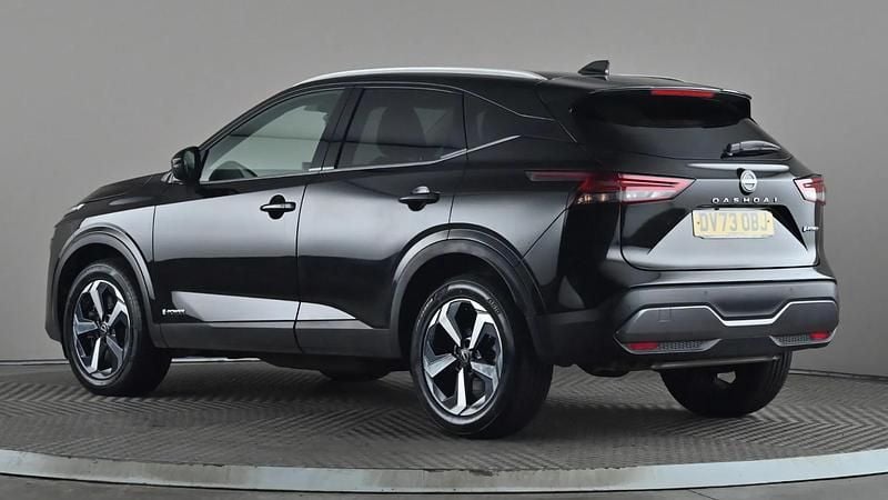 Used Nissan Qashqai N-Connecta 190 HP (139 kW) 2023 Black SUV
