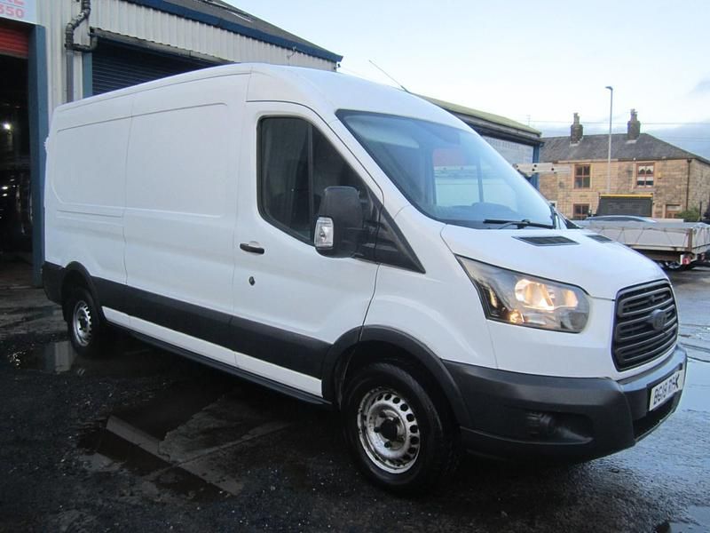 Used Ford Transit 130 HP (95 kW) 2018 White Van