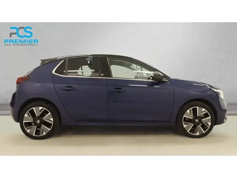 Second-hand Vauxhall Corsa-e Elite 22 kW (30 CP) 2022 Hatchback