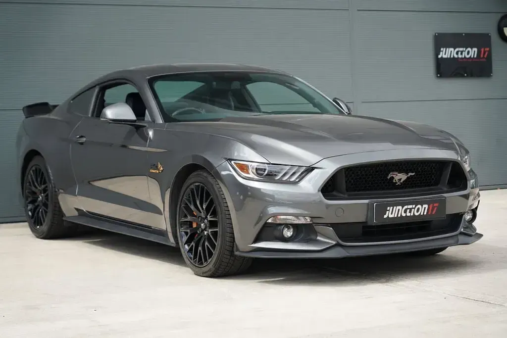 Used Ford Mustang GT Fastback 410 HP (301 kW) 2015 Grey Coupe