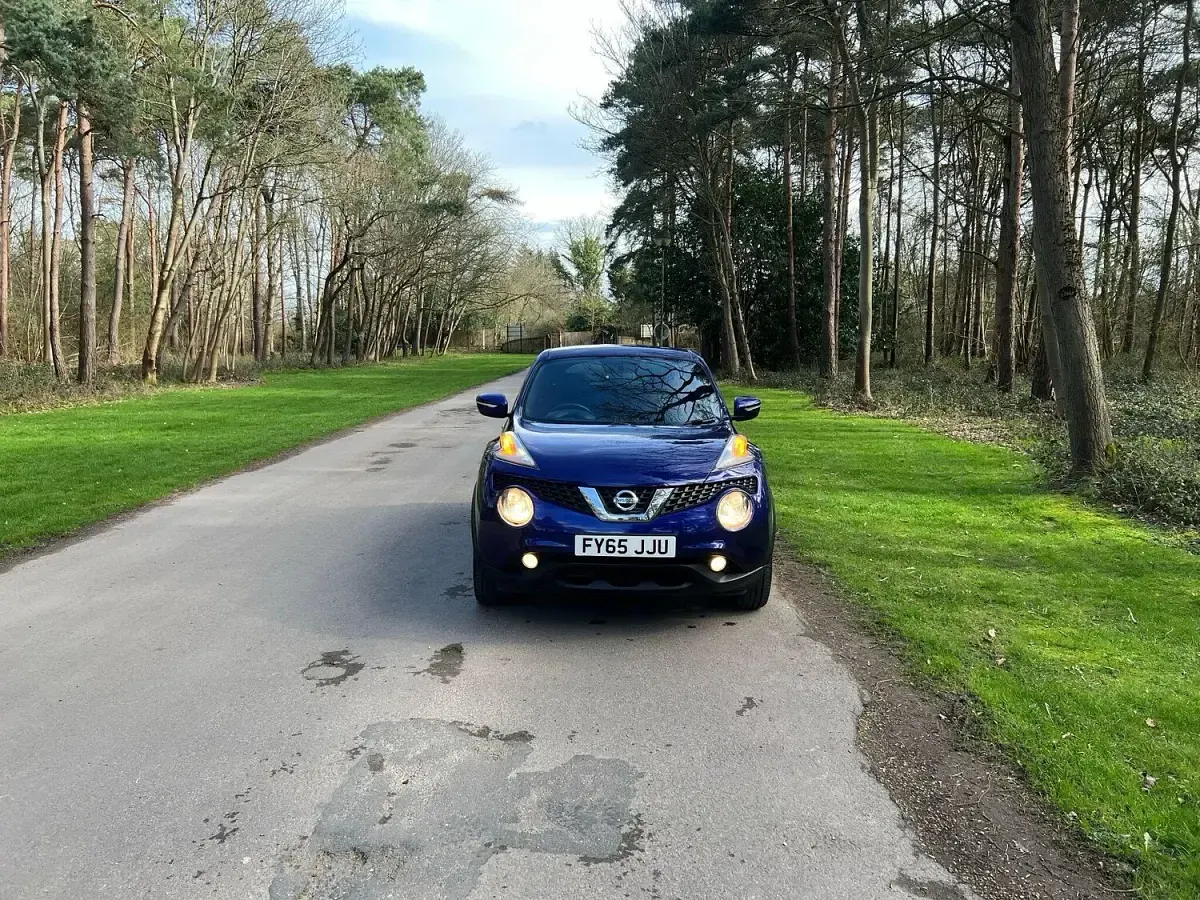 Used Nissan Juke Acenta Premium 117 HP (86 kW) 2015 Blue SUV