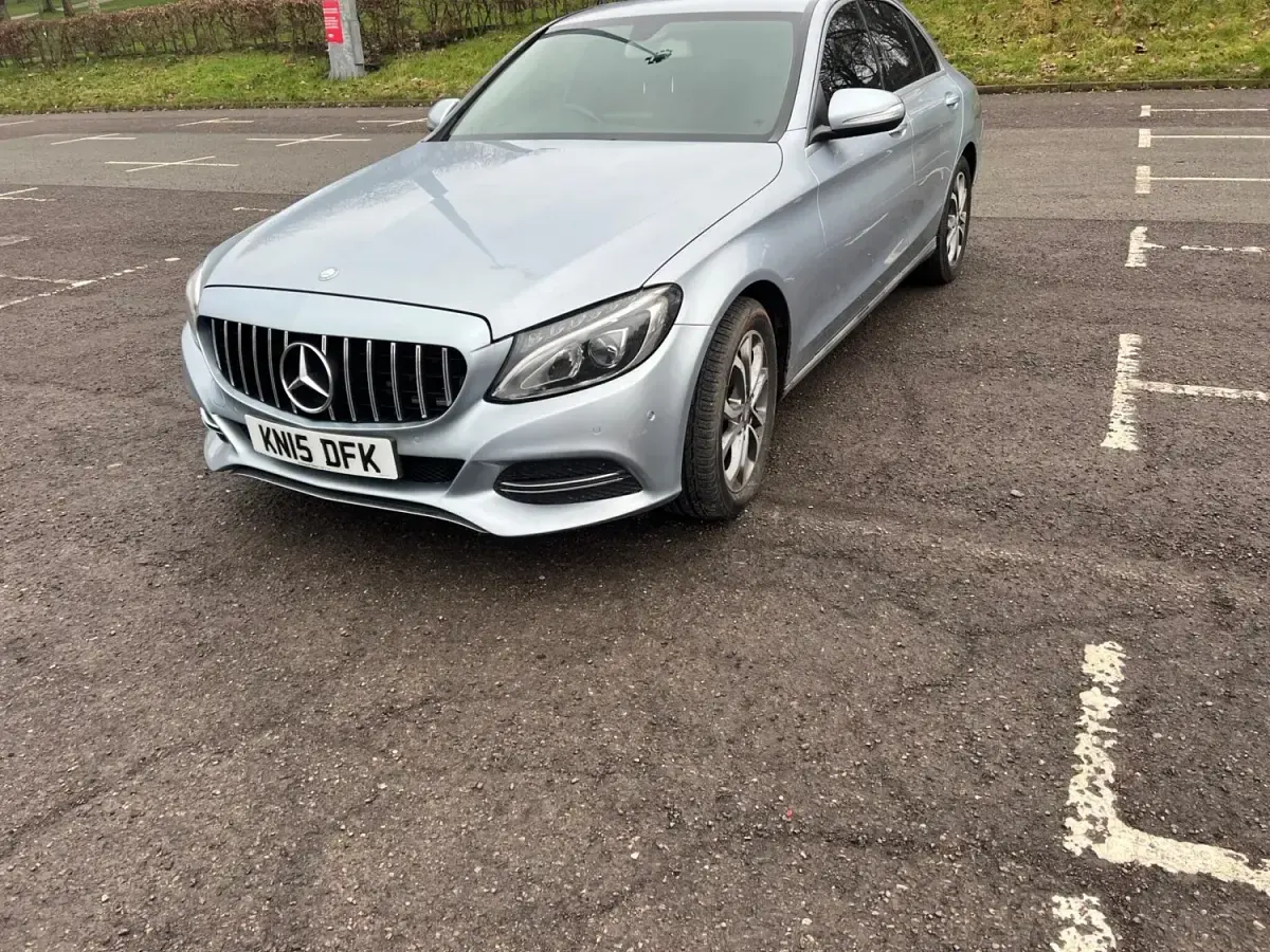 Begagnad Mercedes C200 184 HK (135 kW) 2015 Silver Sedan