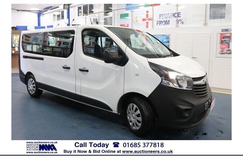 White Used 2018 Vauxhall Vivaro S Van | £13,770 - Image 1/4