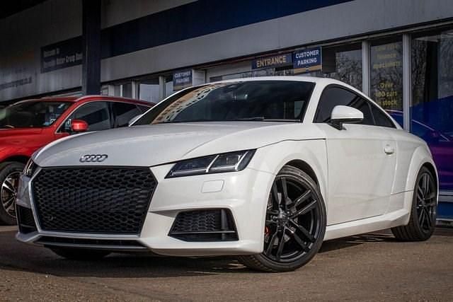 Begagnad Audi TT S-Line 230 HK (169 kW) 2015 Vit Sportkupé