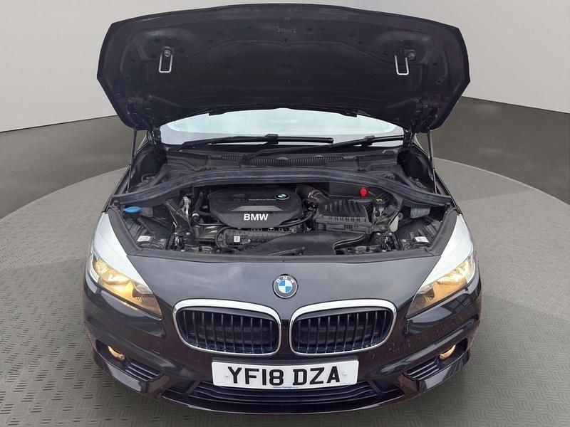 Used BMW 218 Sport Line 2018 Black MPV