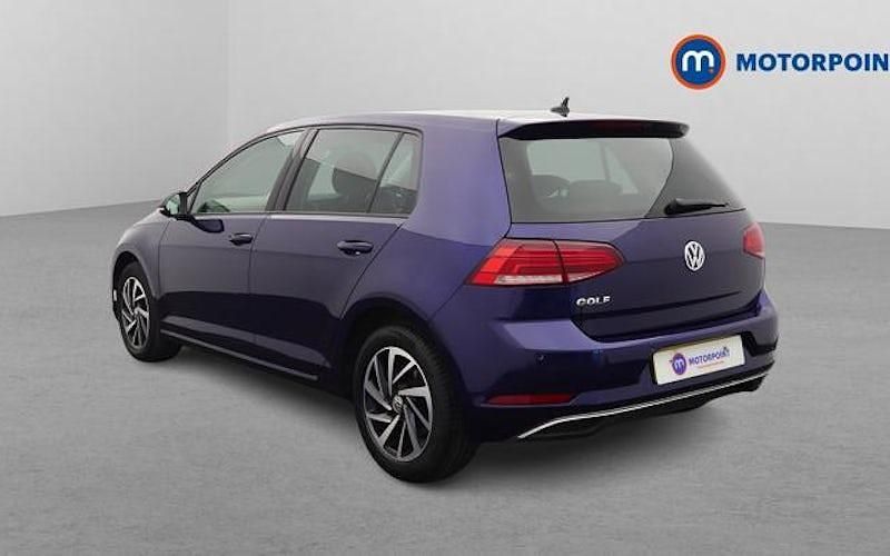 Used VW Golf VII Edition 150 HP (110 kW) 2019 Blue Hatchback