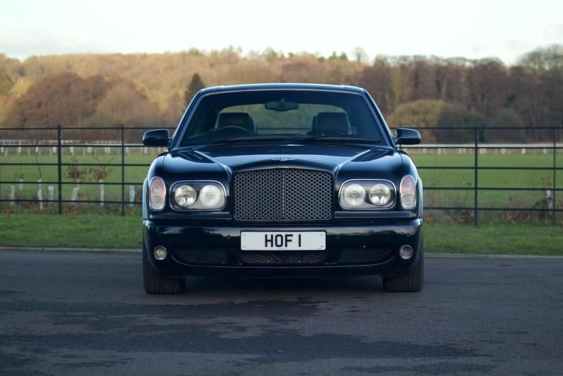 Used Bentley Arnage 451 HP (331 kW) 2002 Black Sedan