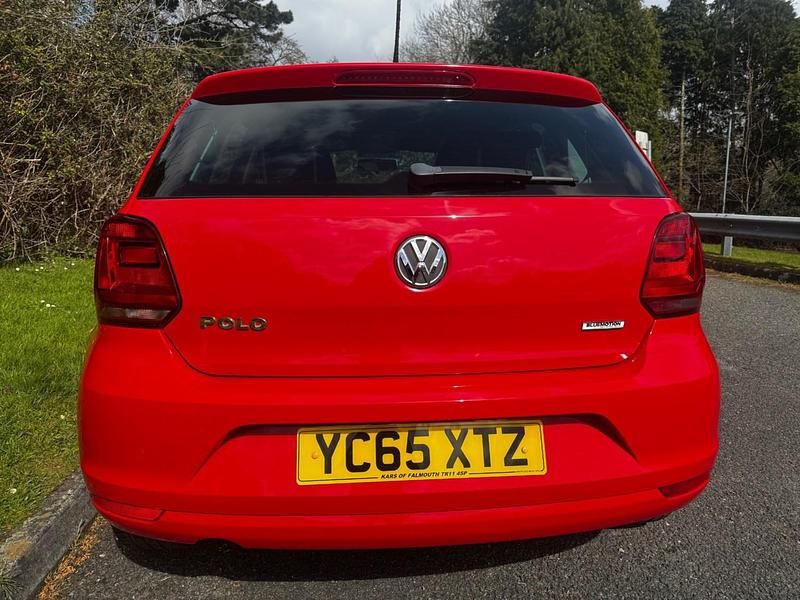 Used VW Polo SE 75 HP (55 kW) 2015 Red Hatchback