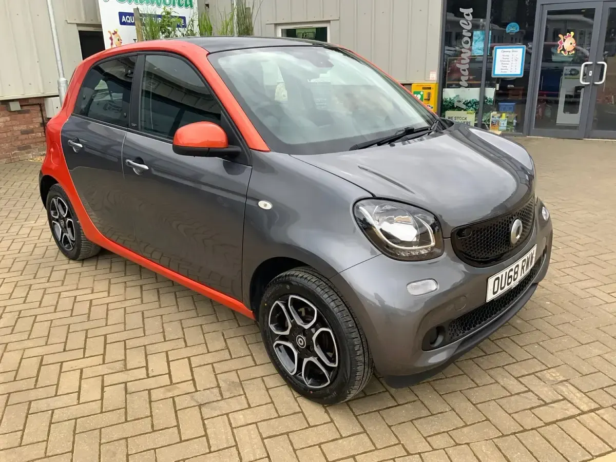 Used Smart ForFour Prime 2018 Orange Hatchback