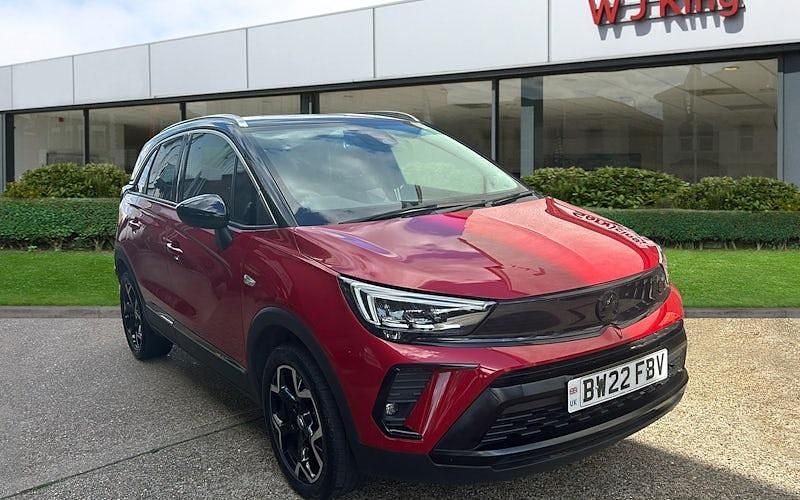 Used 2024 Vauxhall Crossland Ultimate SUV | £16,235 (Good price) - Image 1/3