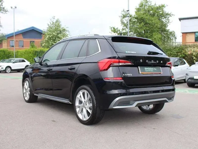 Used Skoda Kamiq SE L Executive 110 HP (80 kW) 2023 Black SUV