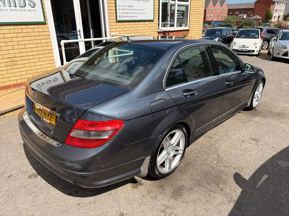 Used Mercedes C220 170 HP (125 kW) 2009 Grey Sedan