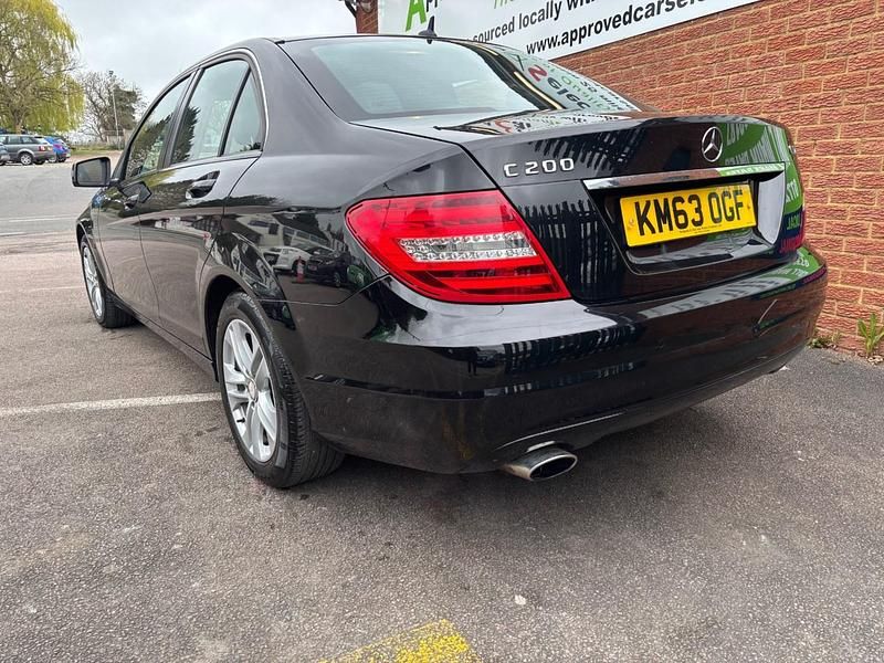 Used Mercedes C200 Executive 136 HP (100 kW) 2014 Black Sedan
