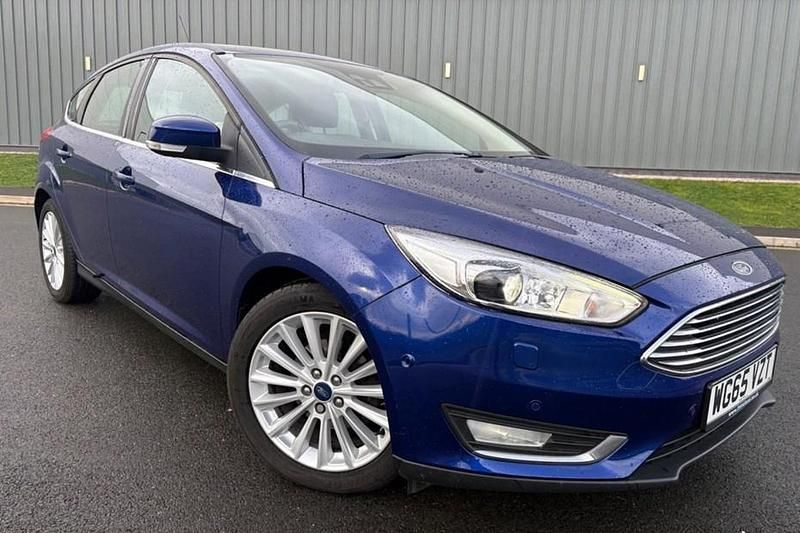 Used Ford Focus Titanium X 125 HP (91 kW) 2015 Blue Hatchback