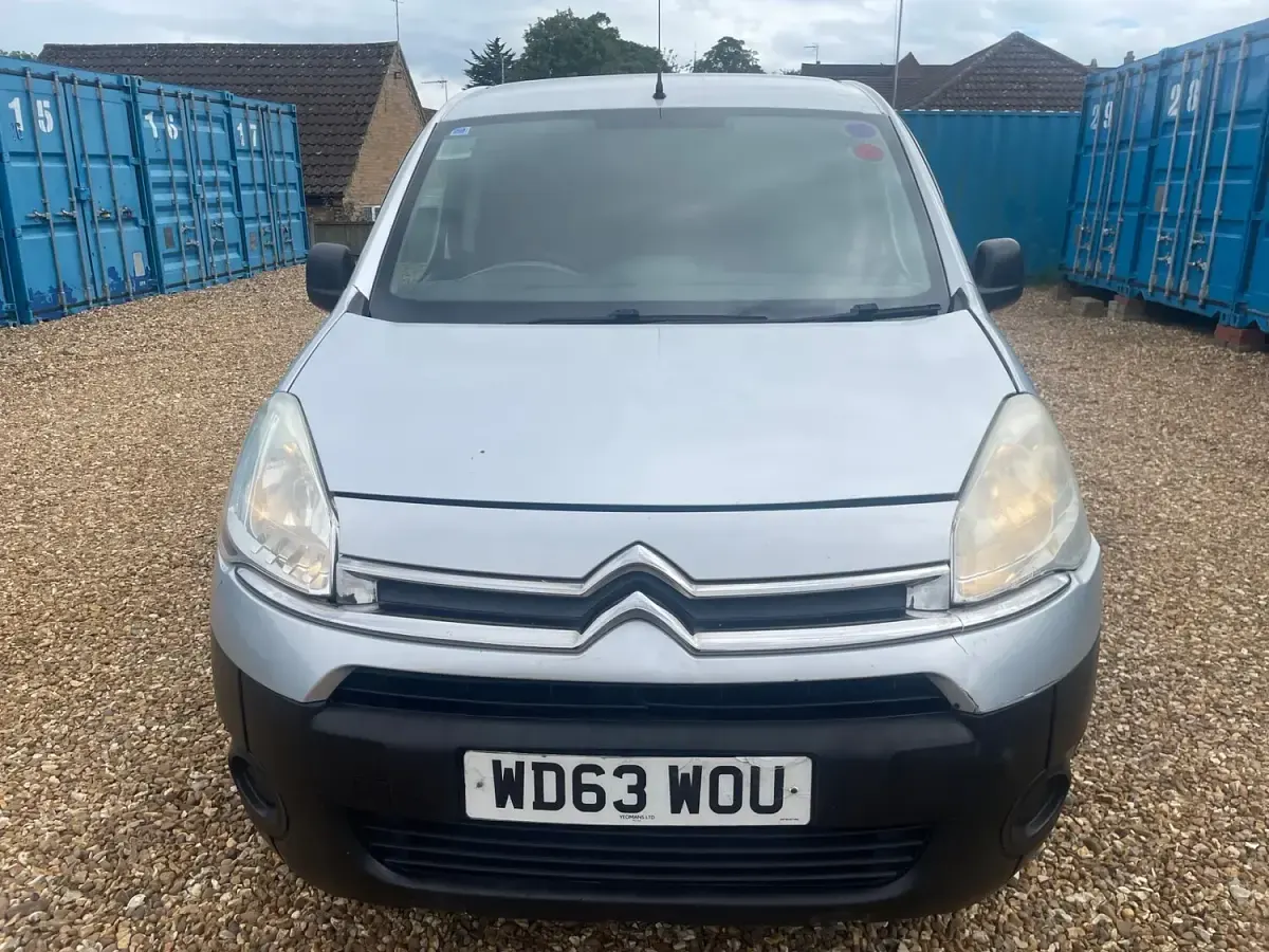 Used Citroën Berlingo 90 HP (66 kW) 2013 Silver MPV