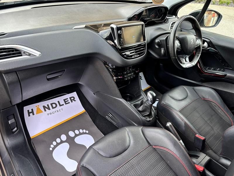 Used Peugeot 208 GT-line 2018 Grey Hatchback