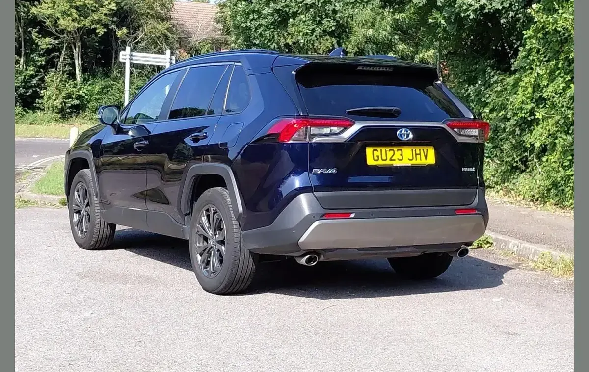 Used Toyota RAV4 Hybrid Design 214 HP (157 kW) 2023 Blue SUV