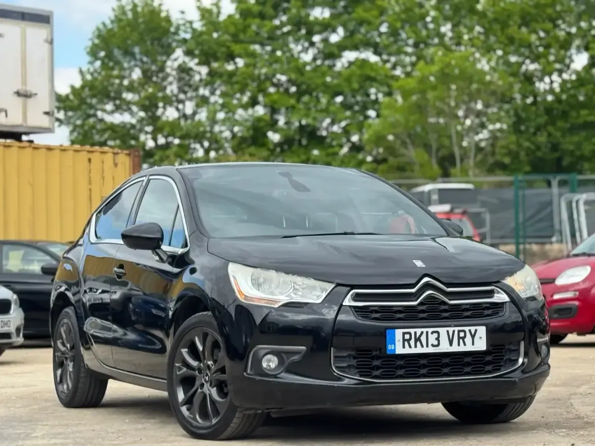 Używany Citroën DS4 115 KM (84 kW) 2013 Czarny Hatchback