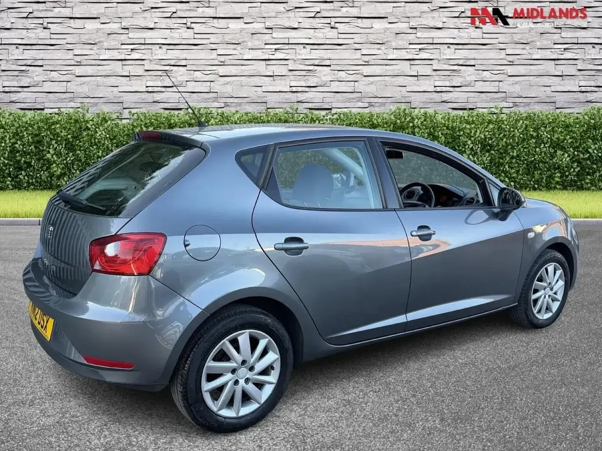 Begagnad Seat Ibiza SE 2012 Grå Halvkombi