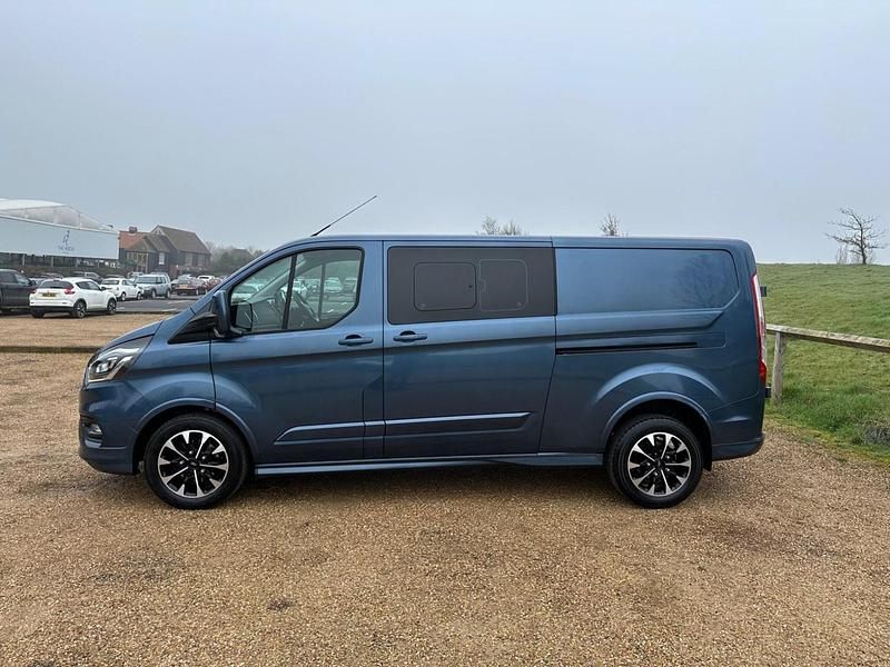 Used Ford Transit Custom Sport 185 HP (136 kW) 2020 Blue Van
